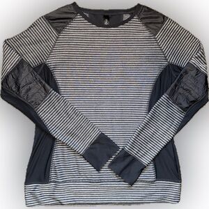 Mondetta Black and Gray Striped Long Sleeve Top